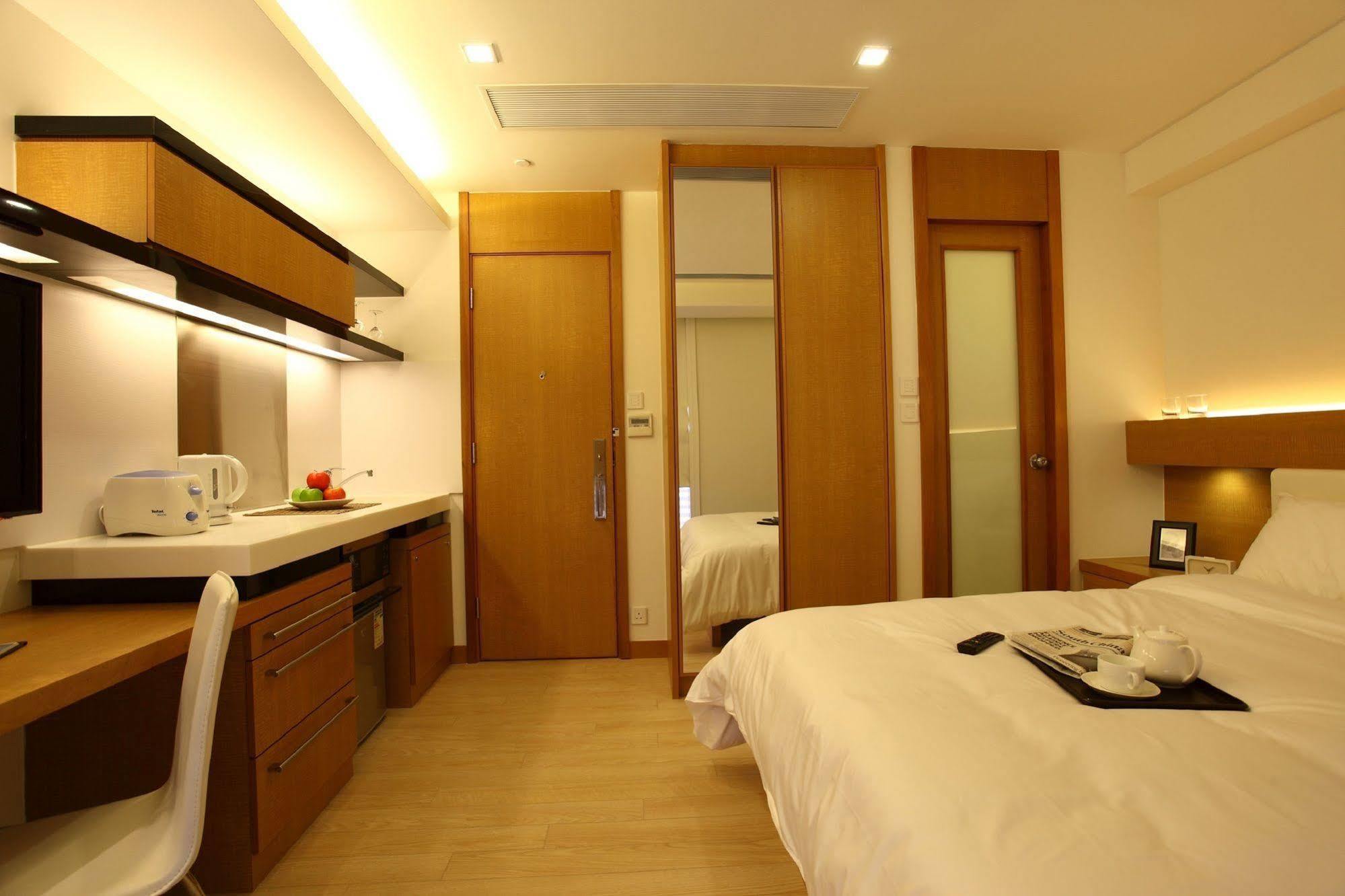 Mia Casa Hotel Хонконг Екстериор снимка
