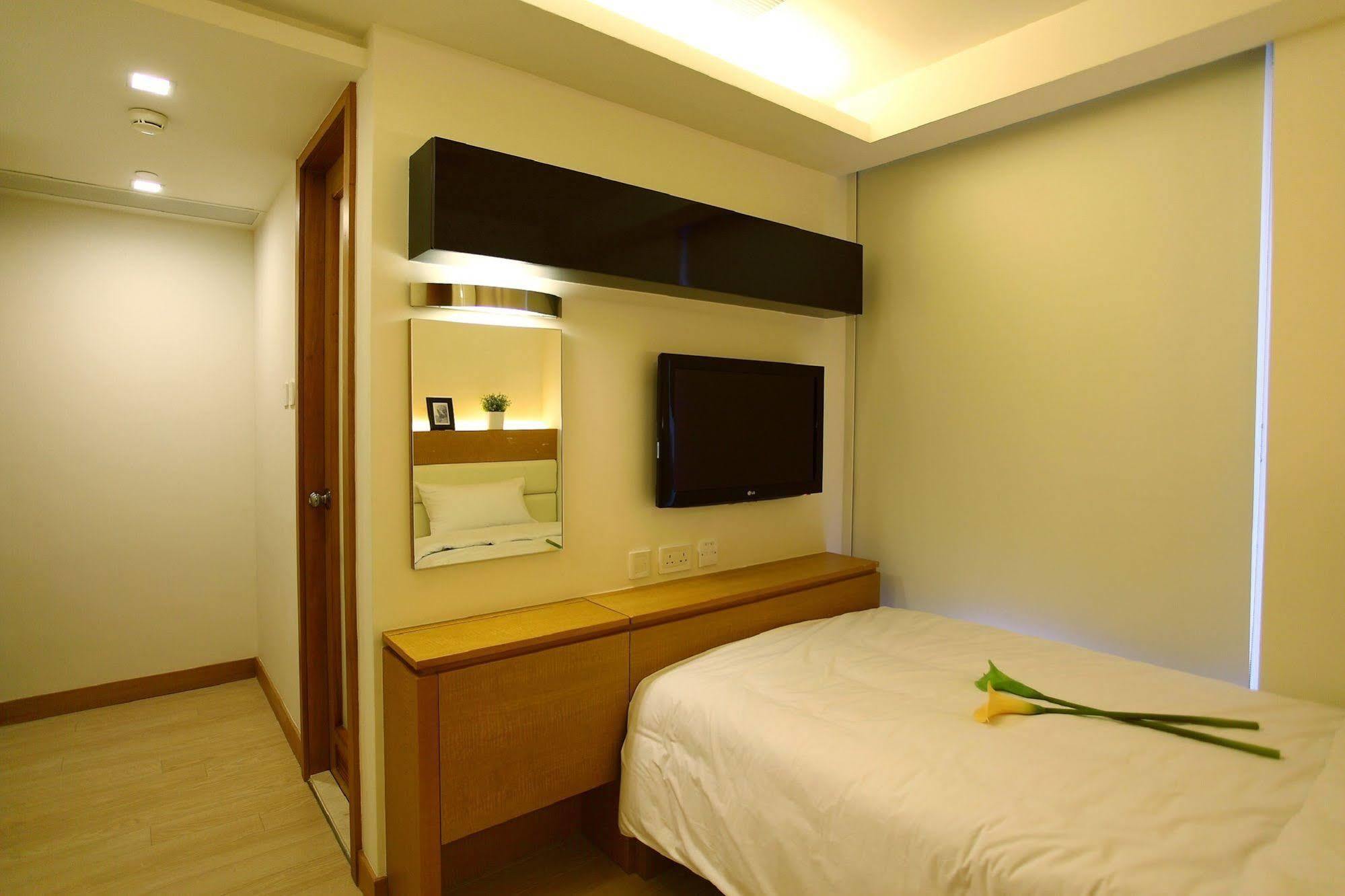 Mia Casa Hotel Хонконг Екстериор снимка