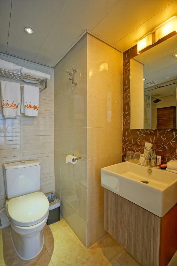 Mia Casa Hotel Хонконг Екстериор снимка